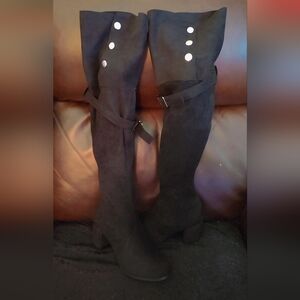 🖤 Chic Black Over-the-Knee Boots🖤NWOT!